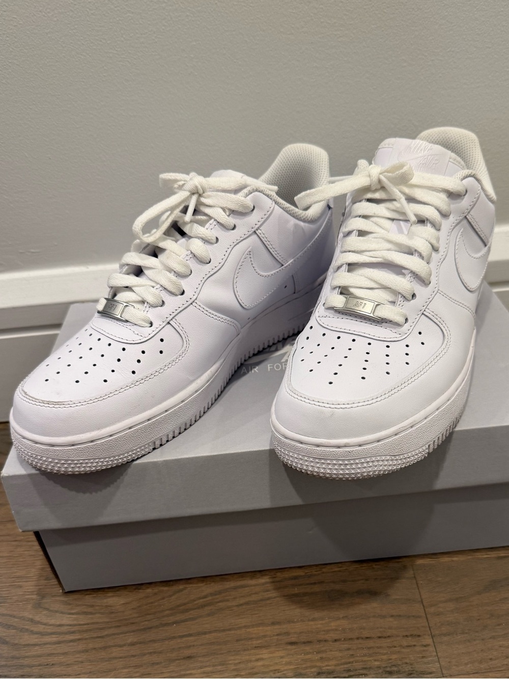 Air Force 1 OBO!!! Worn twice. Nike Men's All-White Low-Top Sneakers